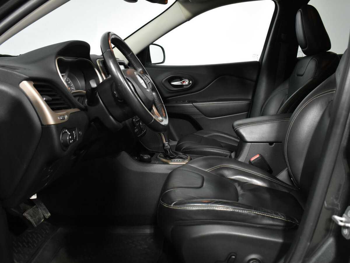 Jeep Cherokee 2014 года с пробегом. Фото: #20