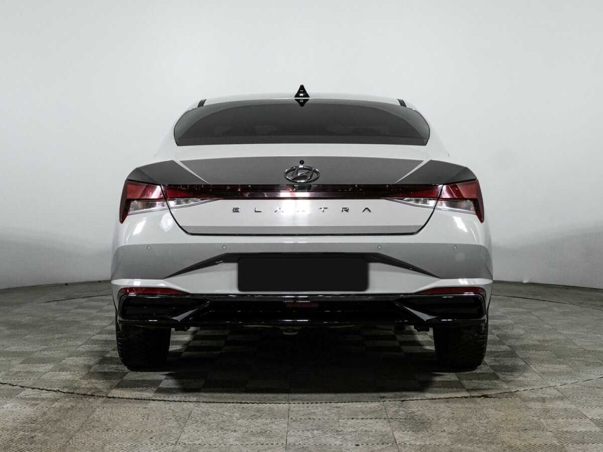 Б/У Хендай Елантра 2021 года. Фото: #5