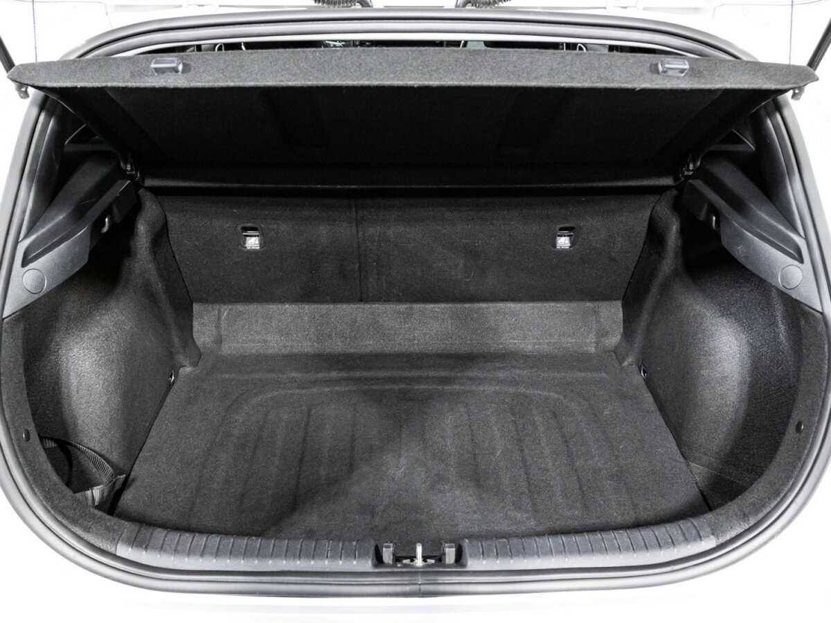 Б/У Киа Сид 2020 года. Фото: #13