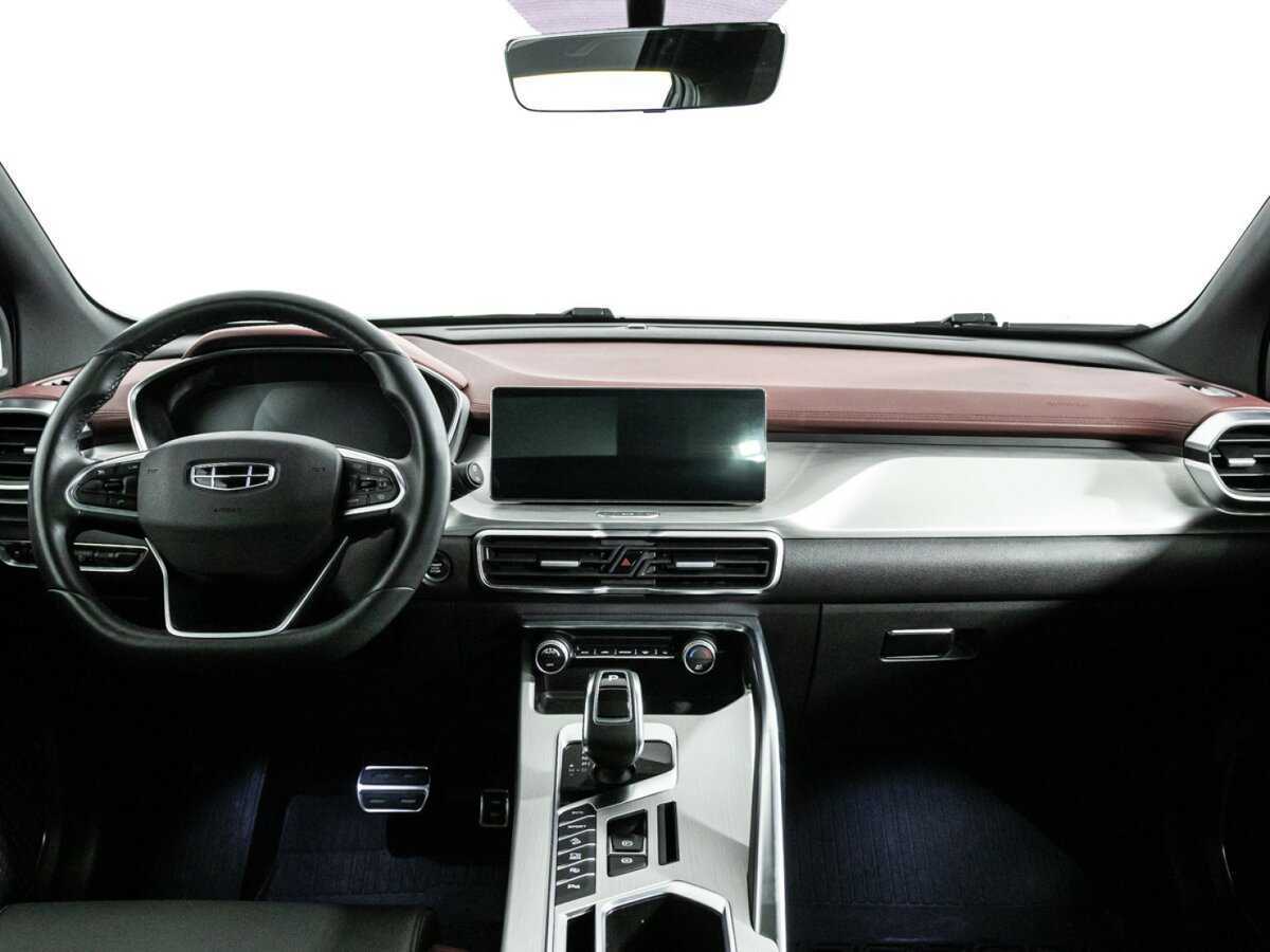 Б/У Джили Кулрэй 2021 года. Фото: #12