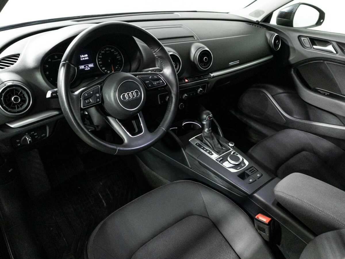 Audi A3 2019 года с пробегом. Фото: #10