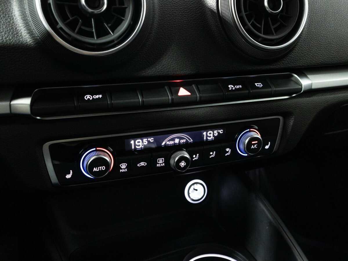 Audi A3 2019 года с пробегом. Фото: #16