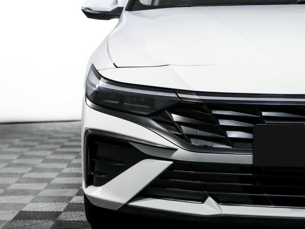 Б/У Хендай Елантра 2023 года. Фото: #14