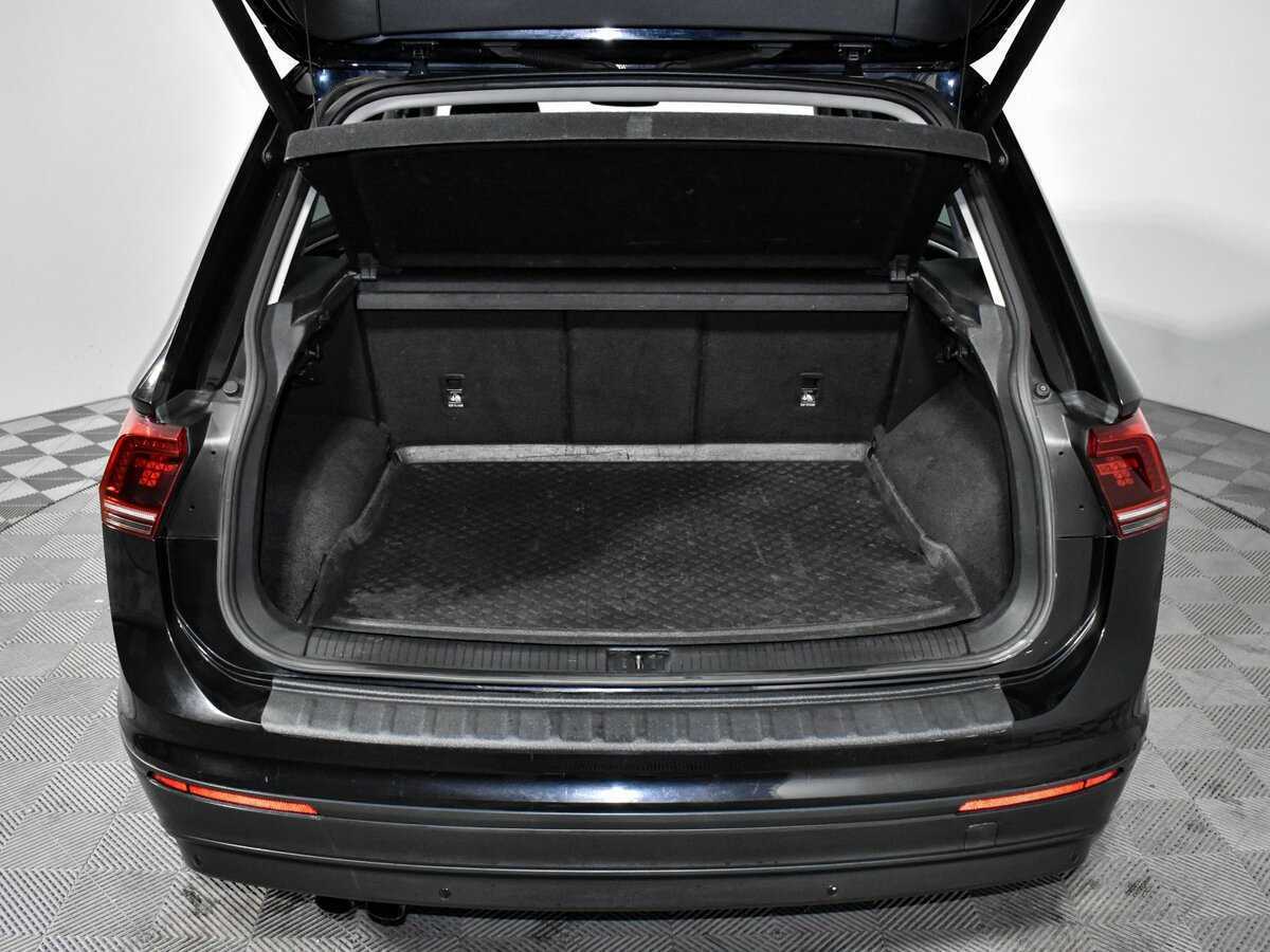 Б/У Фольксваген Тигуан 2017 года. Фото: #22