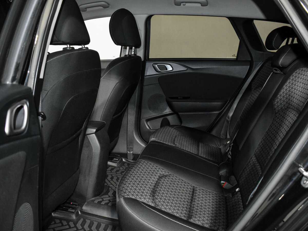 Б/У Киа Сид 2019 года. Фото: #10