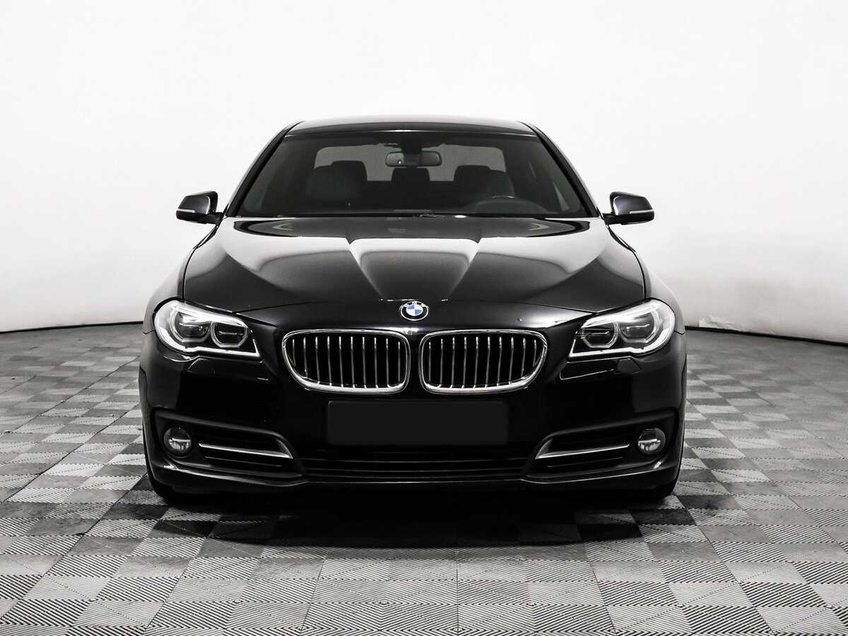 BMW 5 серии 2016 года с пробегом. Фото: #1