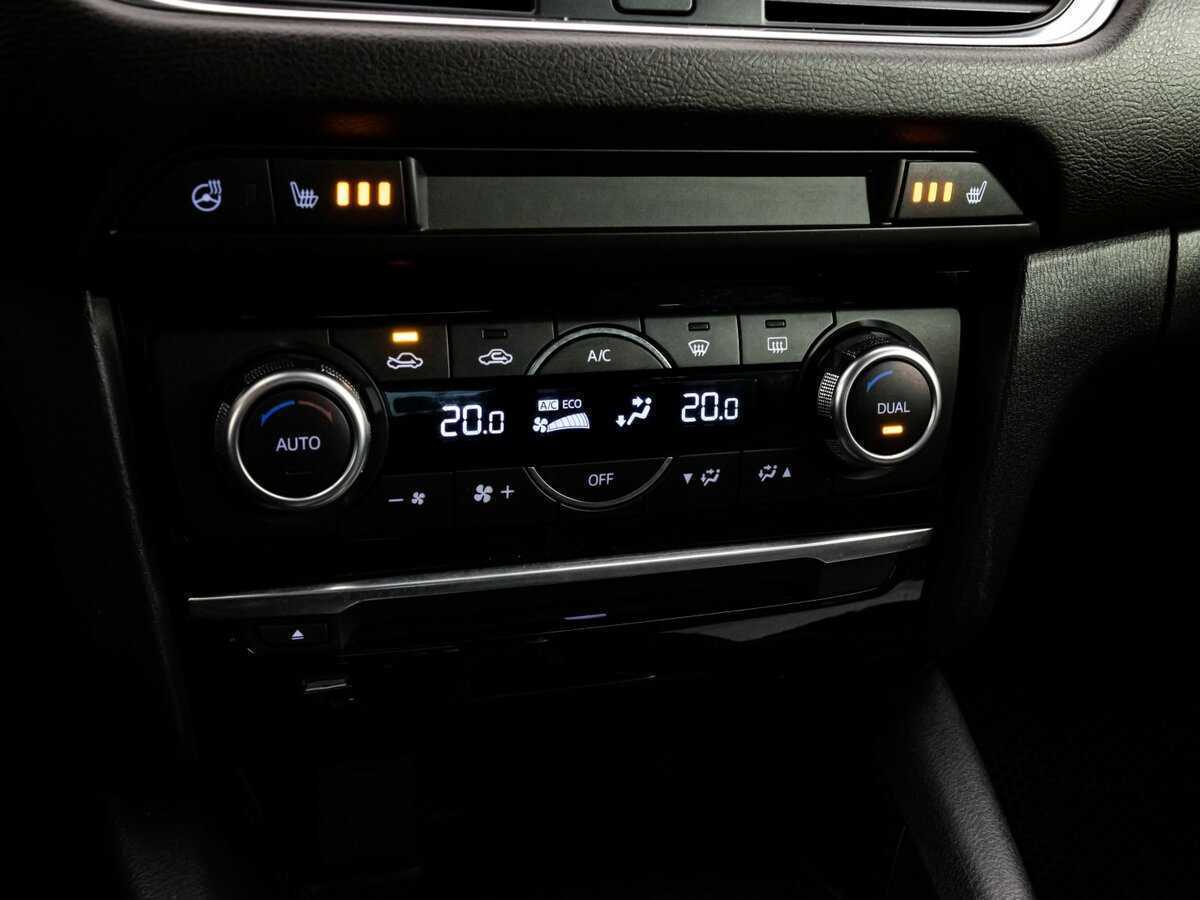 Б/У Мазда 6 2017 года. Фото: #17