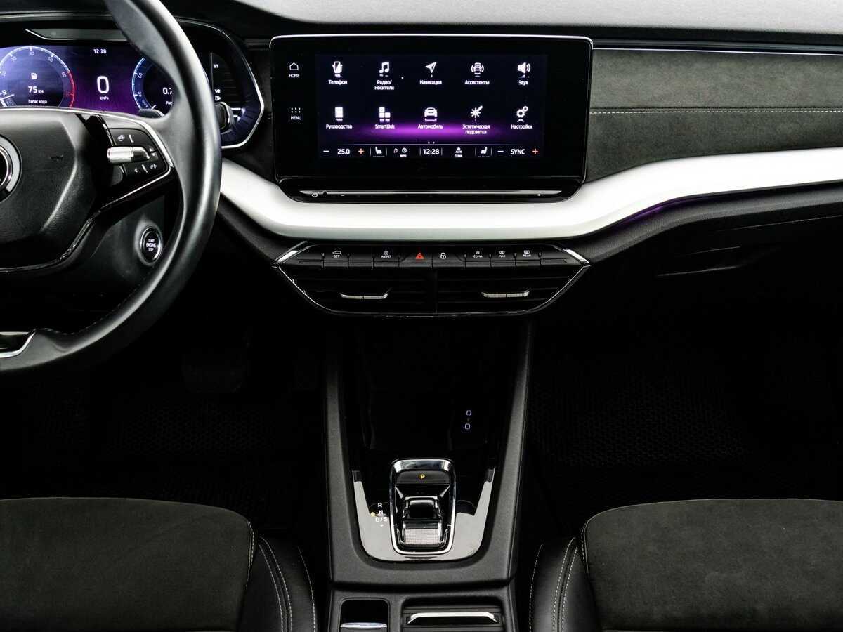 Б/У Шкода Октавия 2021 года. Фото: #10