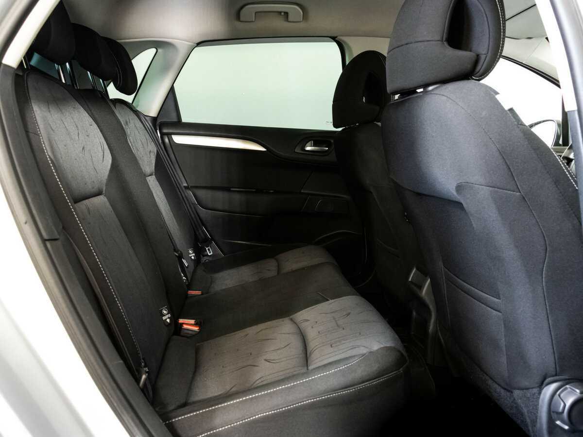 Citroen C4 2012 года с пробегом. Фото: #12