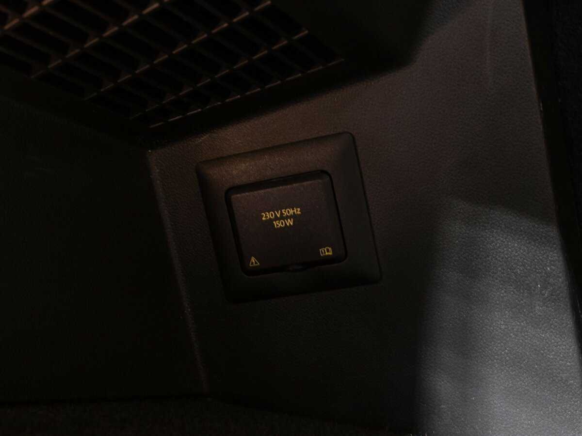 Б/У Фольксваген Тигуан 2018 года. Фото: #16