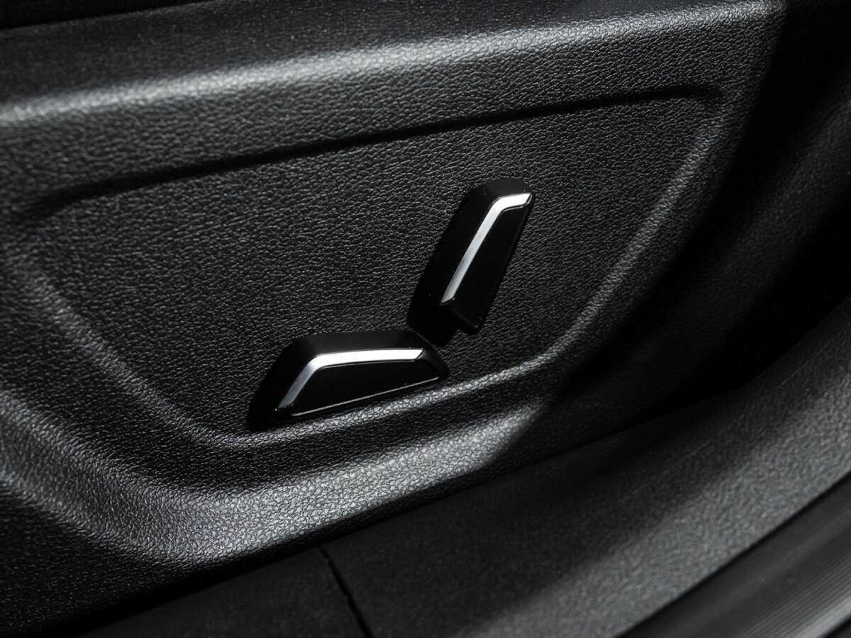 Б/У Джили Эмгранд 2023 года. Фото: #15