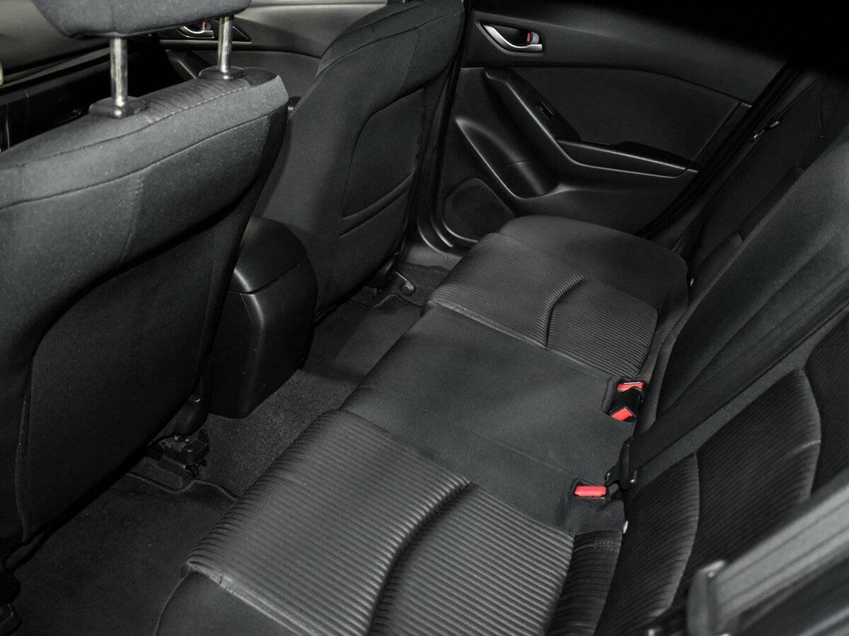 Б/У Мазда 3 2014 года. Фото: #12