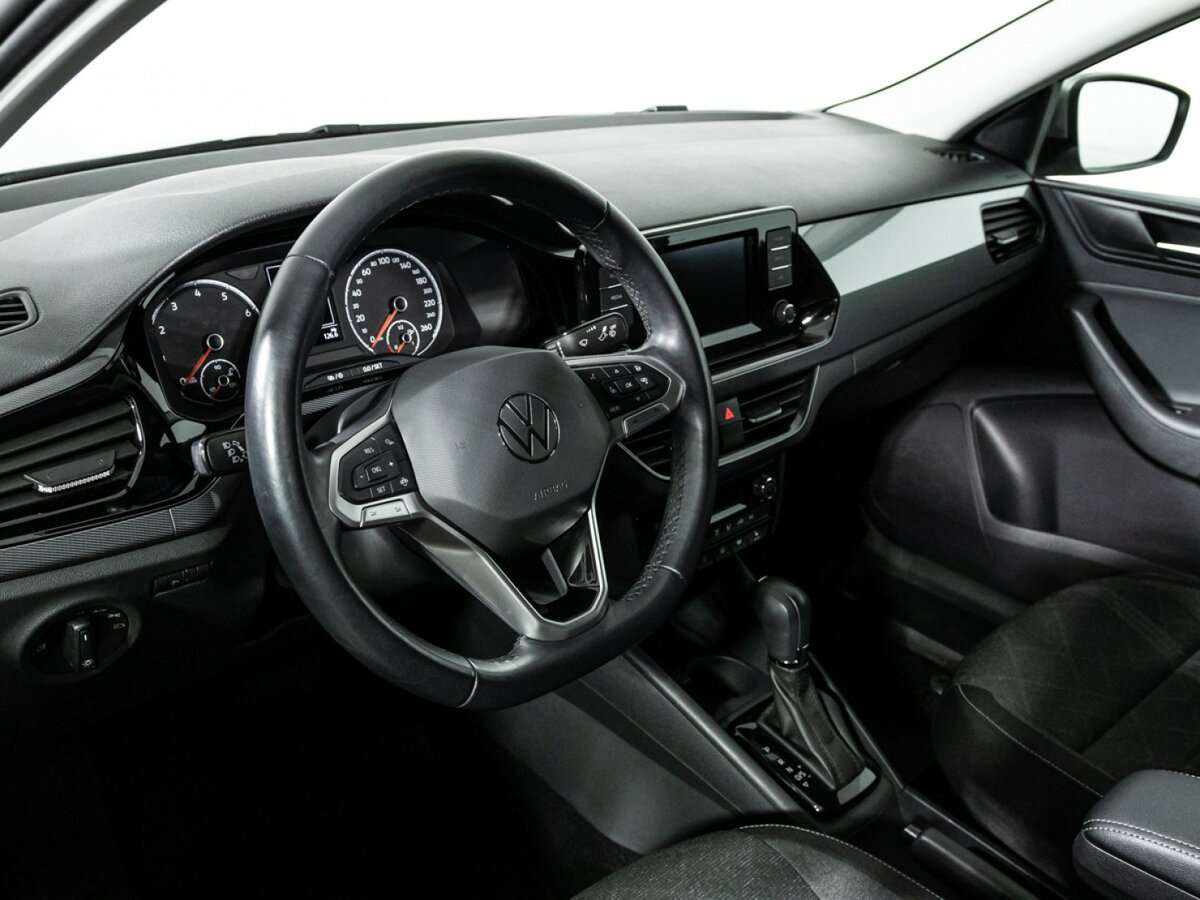 Б/У Фольксваген Поло 2020 года. Фото: #10