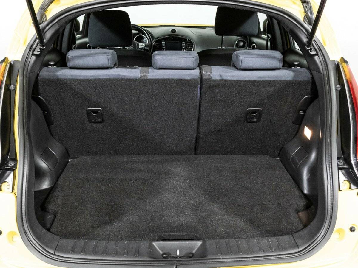 Б/У Ниссан Жук 2017 года. Фото: #14