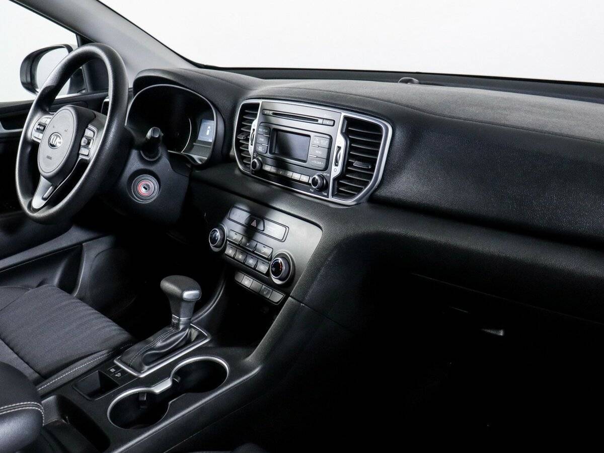 Б/У Киа Спортейдж 2018 года. Фото: #8