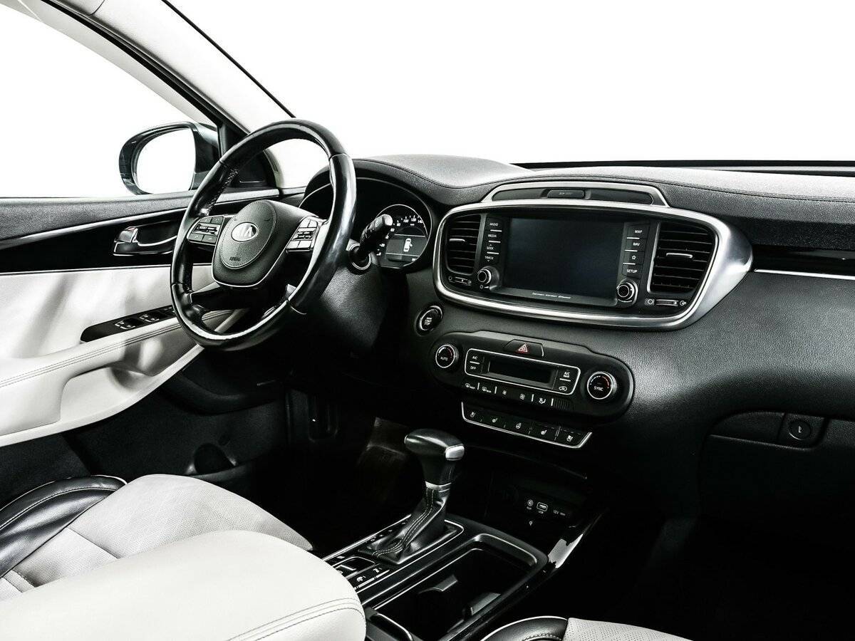 Kia Sorento 2019 года с пробегом. Фото: #8