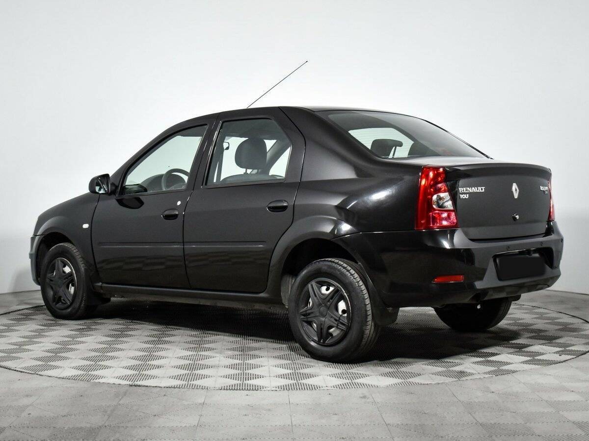 Б/У Рено Логан 2015 года. Фото: #6