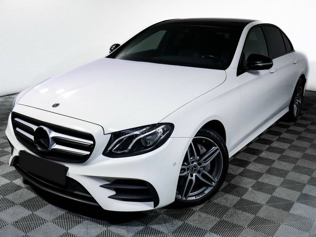 Mercedes-Benz E-Класс 2017 года с пробегом. Фото: #16