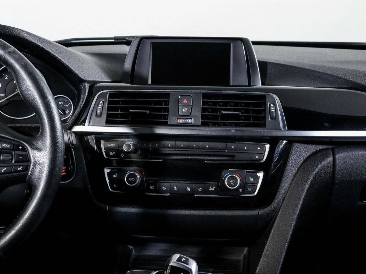 BMW 3 серии 2016 года с пробегом. Фото: #12