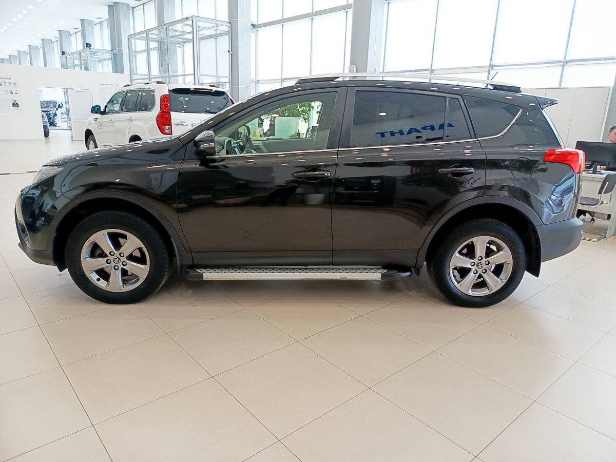 Toyota RAV4 2015 года с пробегом. Фото: #7