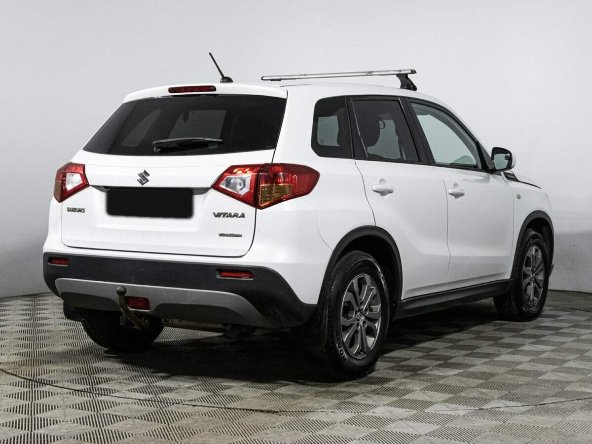 Б/У Сузуки Витара 2016 года. Фото: #4