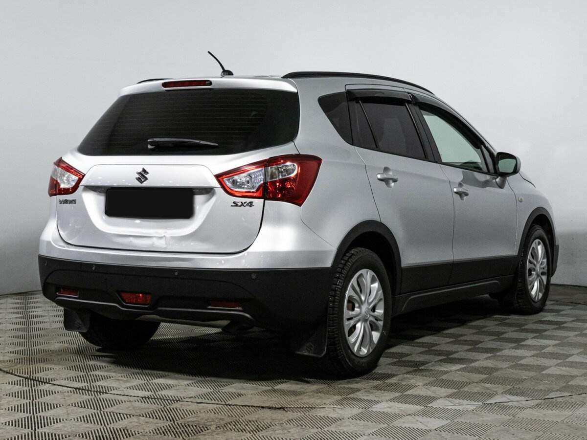 Б/У Сузуки С-Икс4 2016 года. Фото: #4