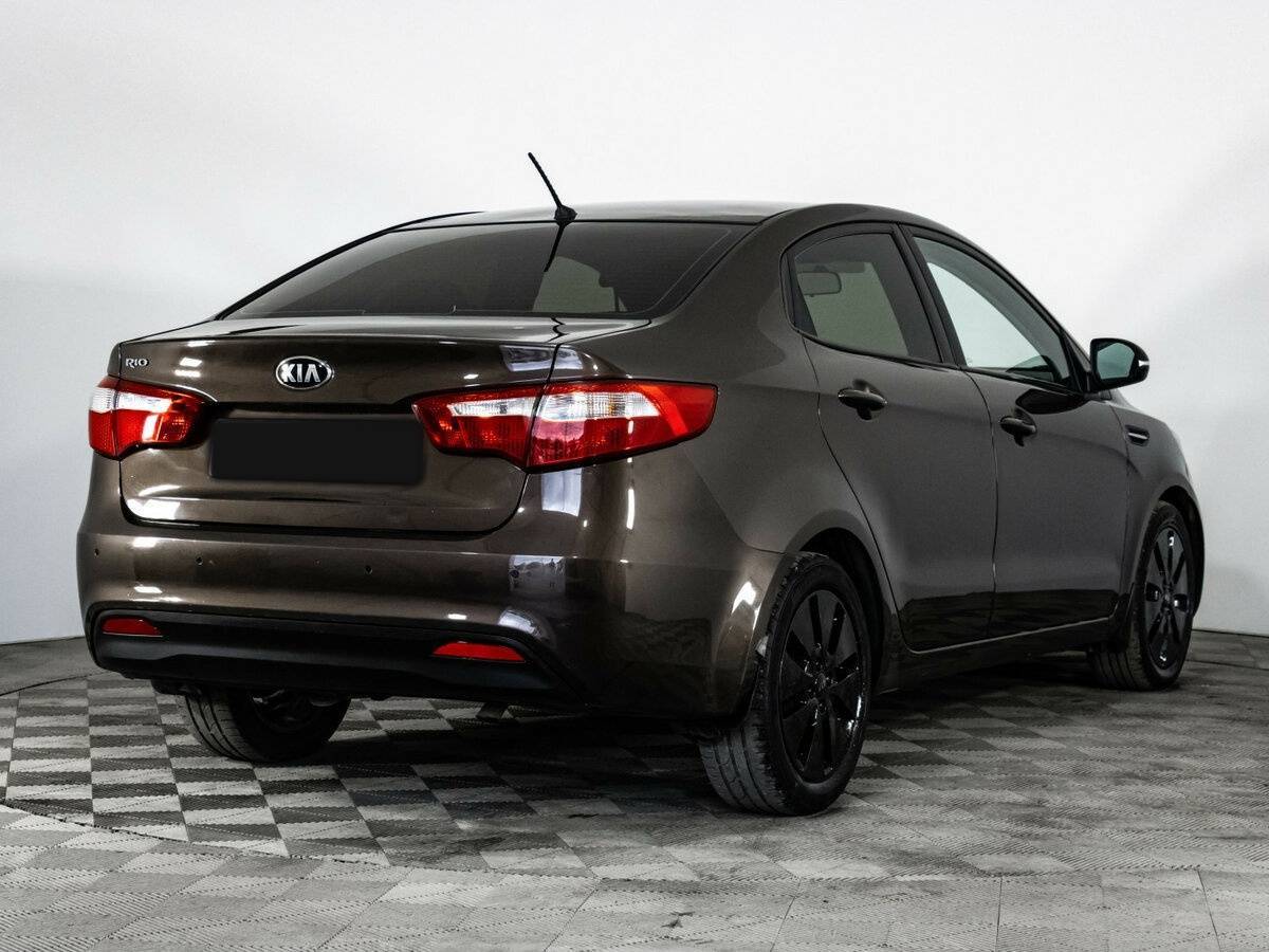 Б/У Киа Рио 2014 года. Фото: #3