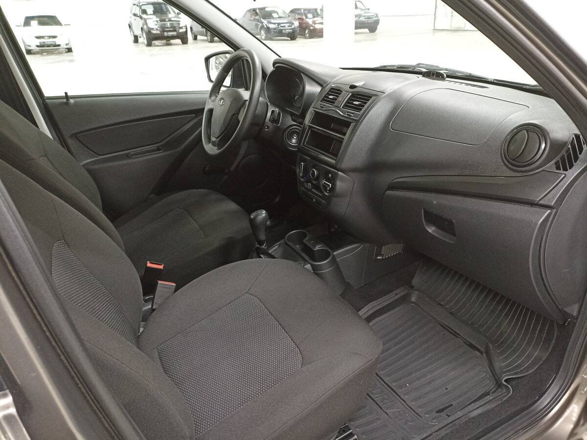 Lada (ВАЗ) Granta 2019 года с пробегом. Фото: #10