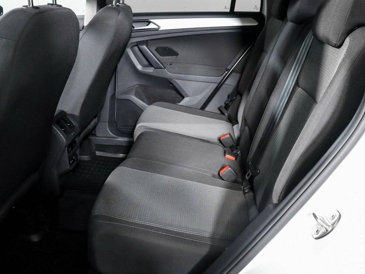 Volkswagen Tiguan 2021 года с пробегом. Фото: #6