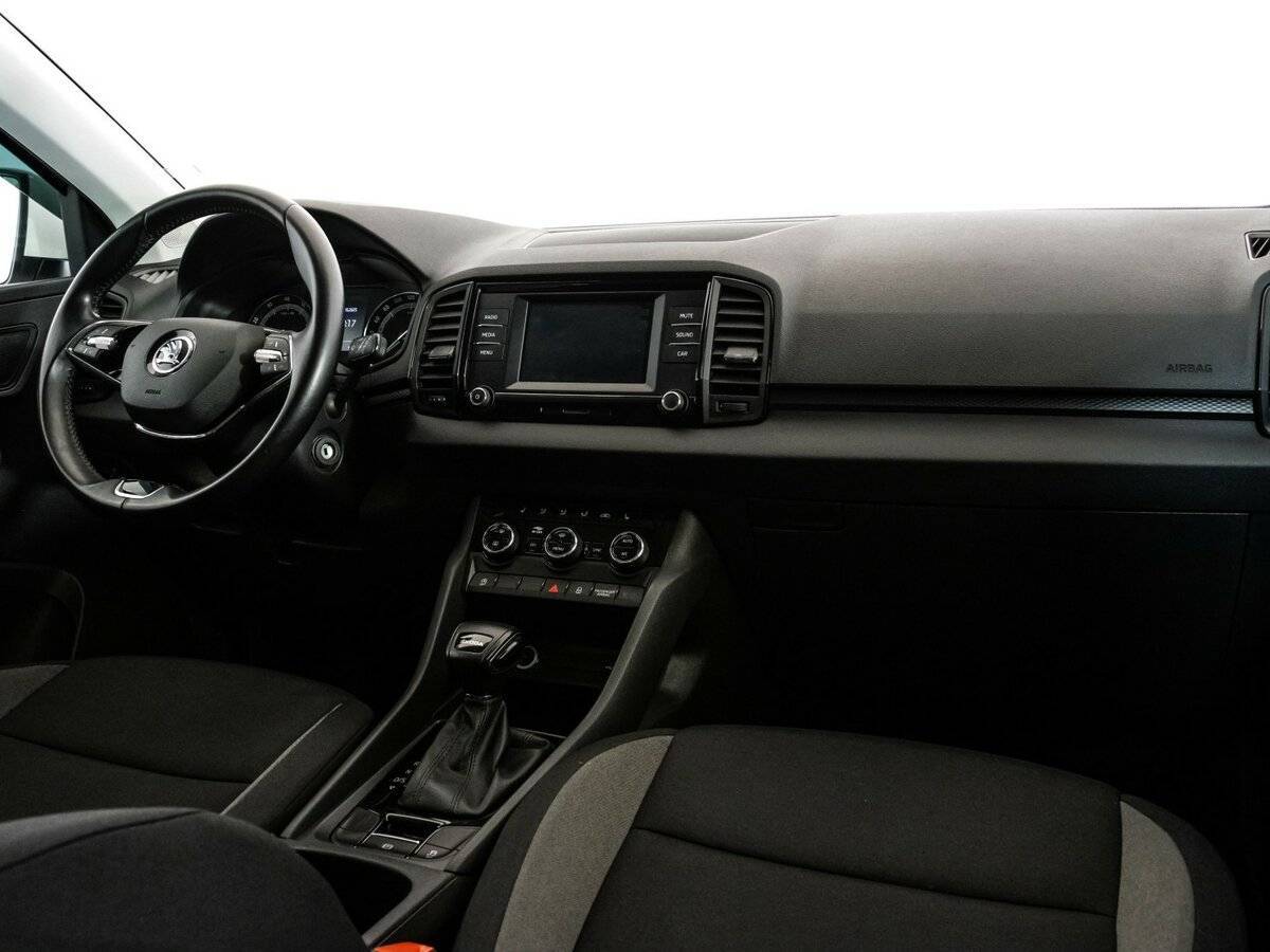 Б/У Шкода Карок 2021 года. Фото: #6