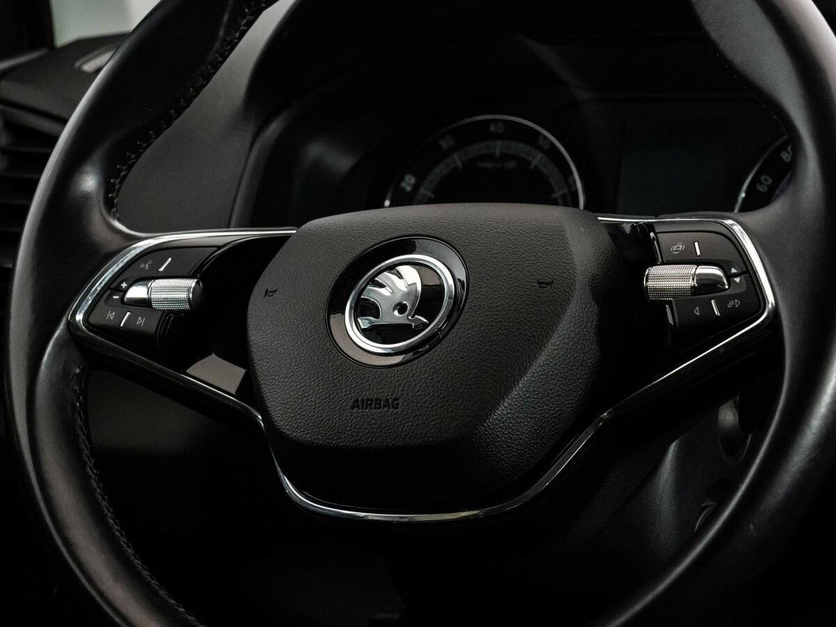 Б/У Шкода Карок 2021 года. Фото: #9