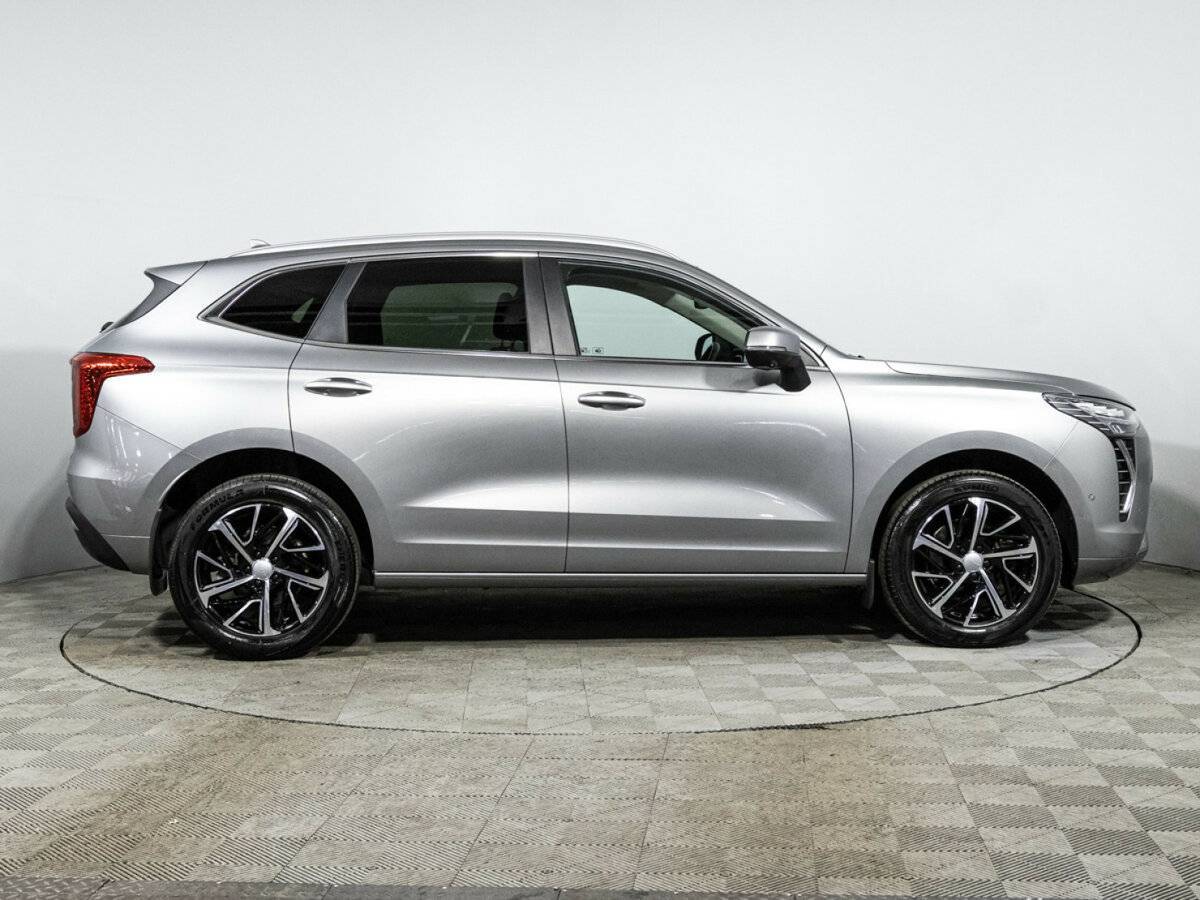 Б/У Хавал Джолион 2022 года. Фото: #3