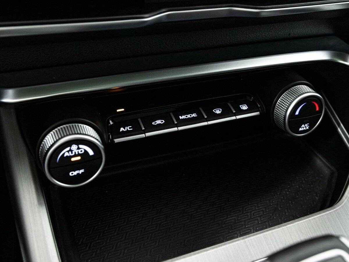 Б/У Джили Кулрэй 2021 года. Фото: #20