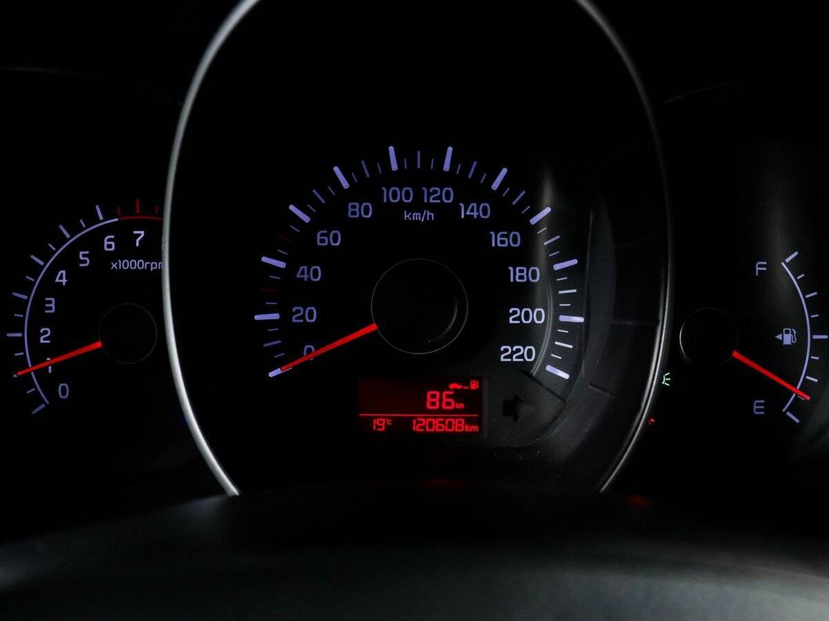 Б/У Киа Рио 2016 года. Фото: #7