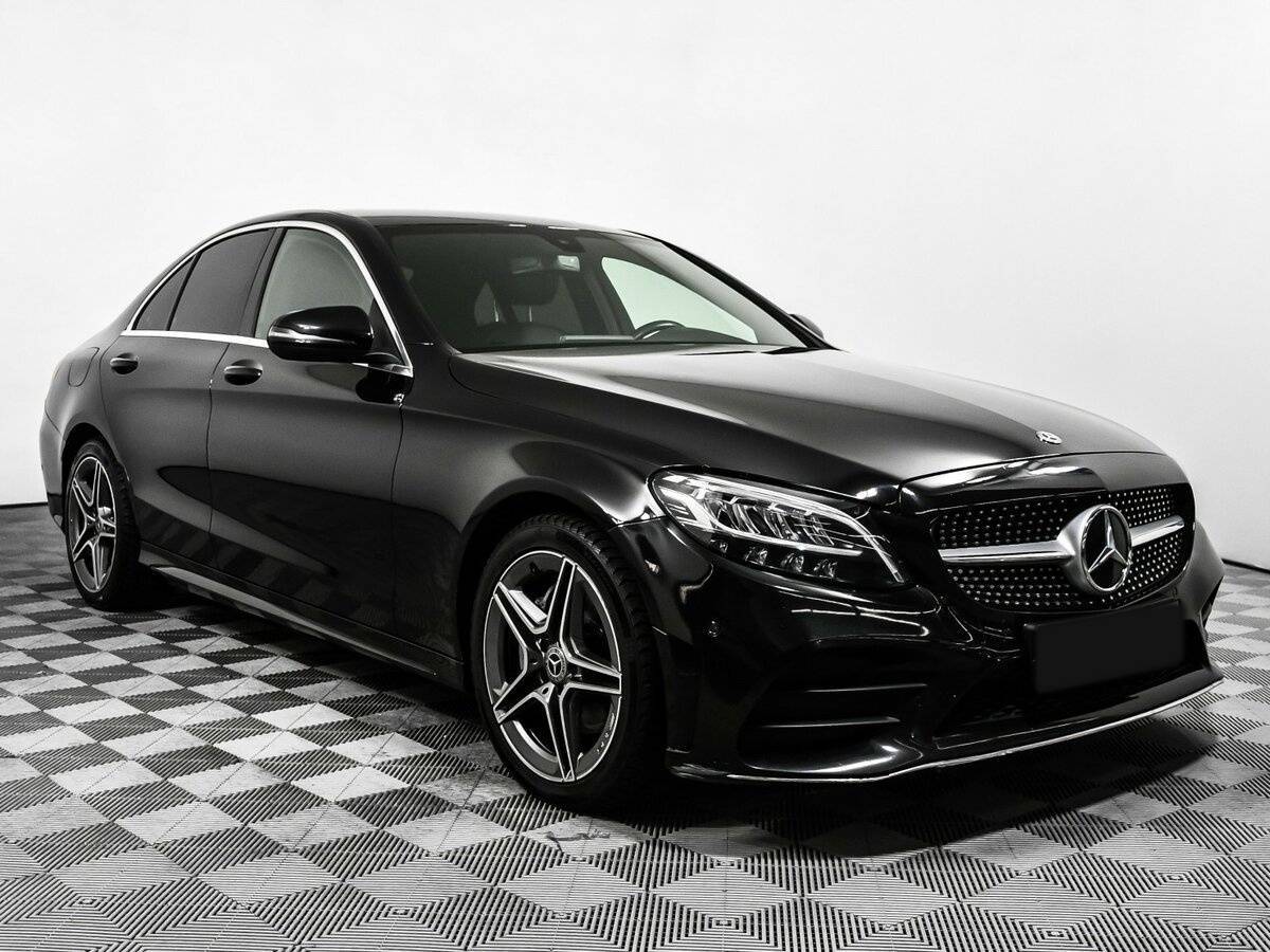 Mercedes-Benz C-Класс 2019 года с пробегом. Фото: #2