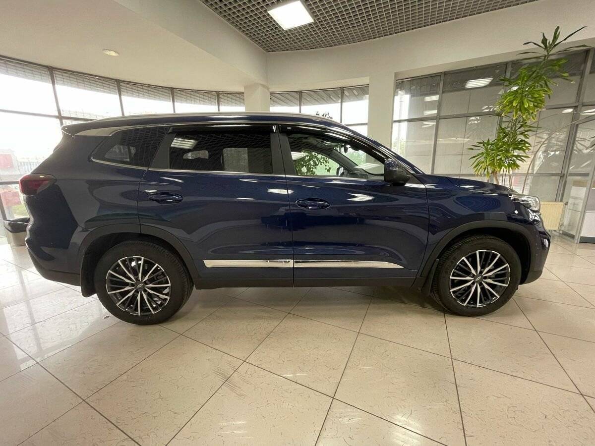 Chery Tiggo 8 2023 года с пробегом. Фото: #3