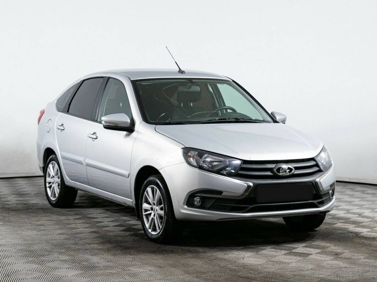 Lada (ВАЗ) Granta 2018 года с пробегом. Фото: #2