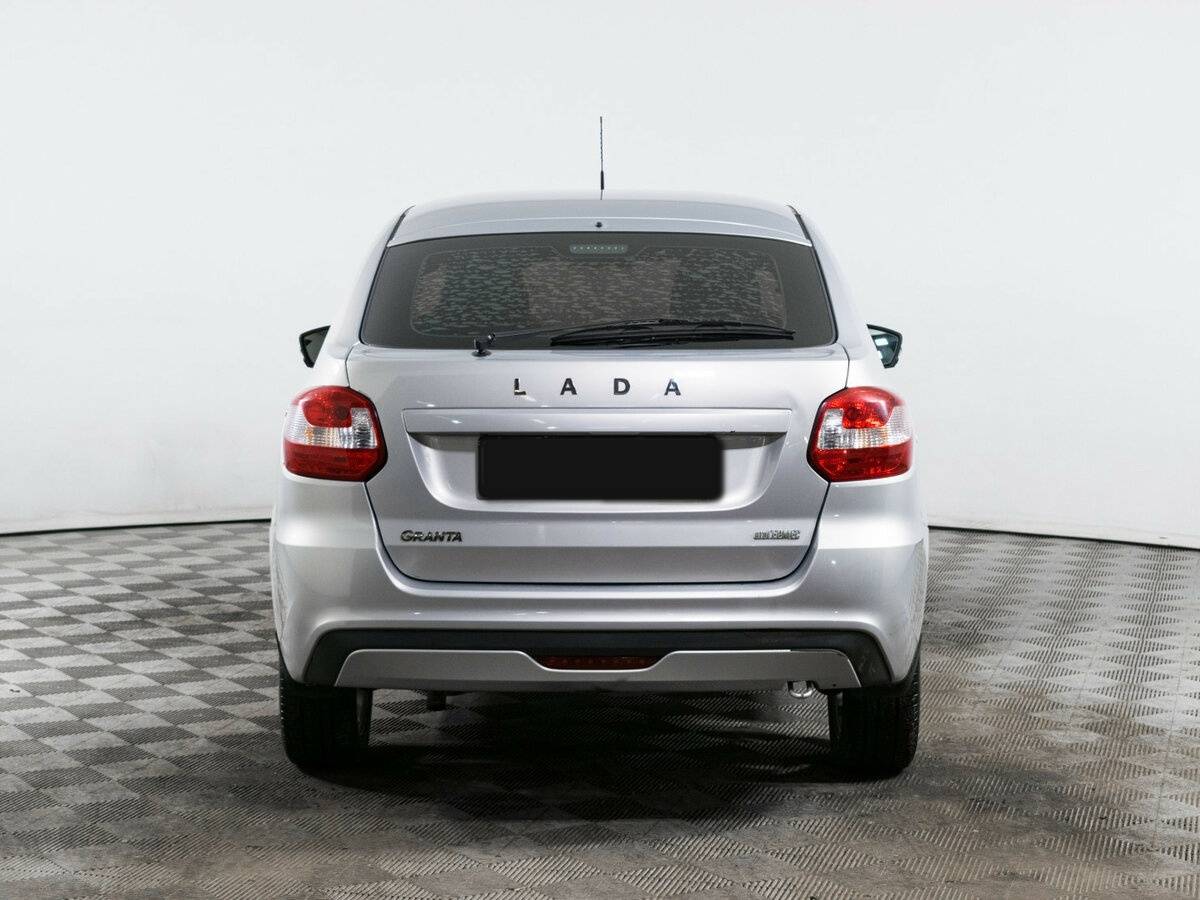 Lada (ВАЗ) Granta 2018 года с пробегом. Фото: #4