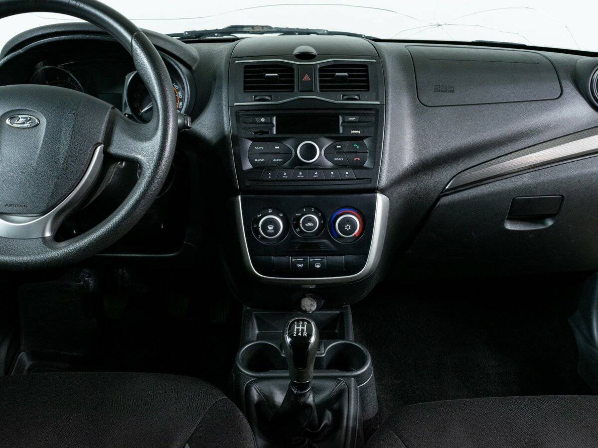 Lada (ВАЗ) Granta 2018 года с пробегом. Фото: #7