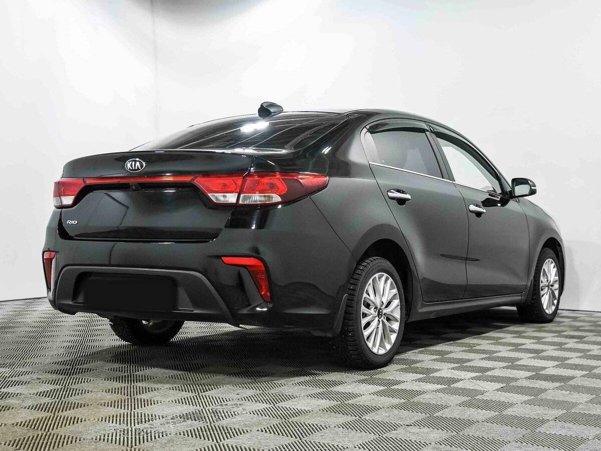 Kia Rio 2018 года с пробегом. Фото: #3