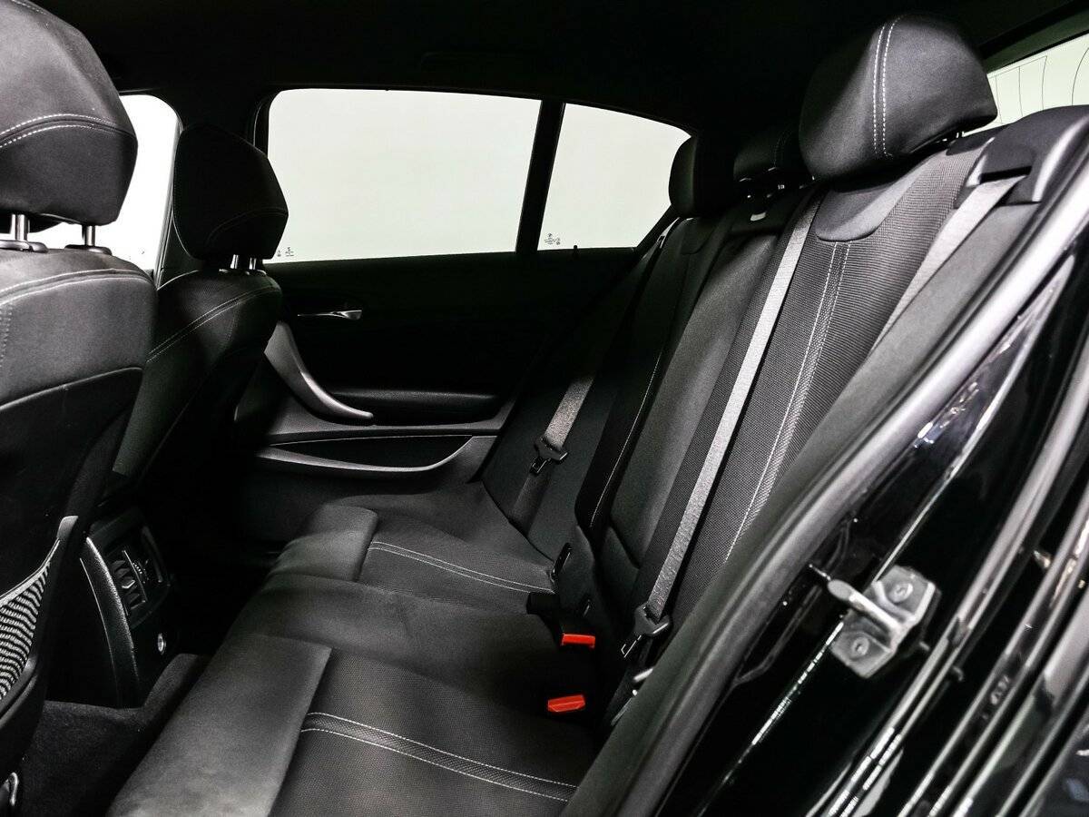 BMW 1 серии 2018 года с пробегом. Фото: #12