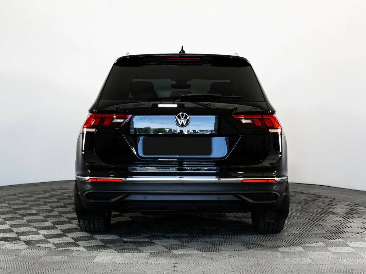 Volkswagen Tiguan 2021 года с пробегом. Фото: #3