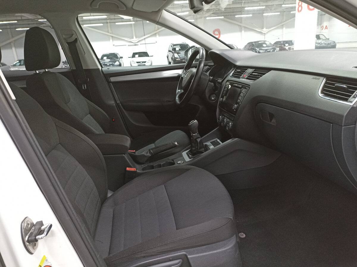 Skoda Octavia 2013 года с пробегом. Фото: #10