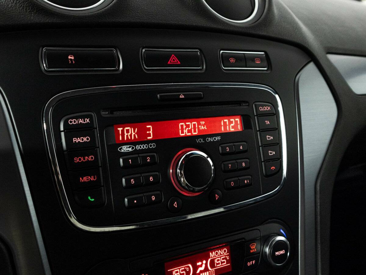 Б/У Форд Мондео 2013 года. Фото: #16