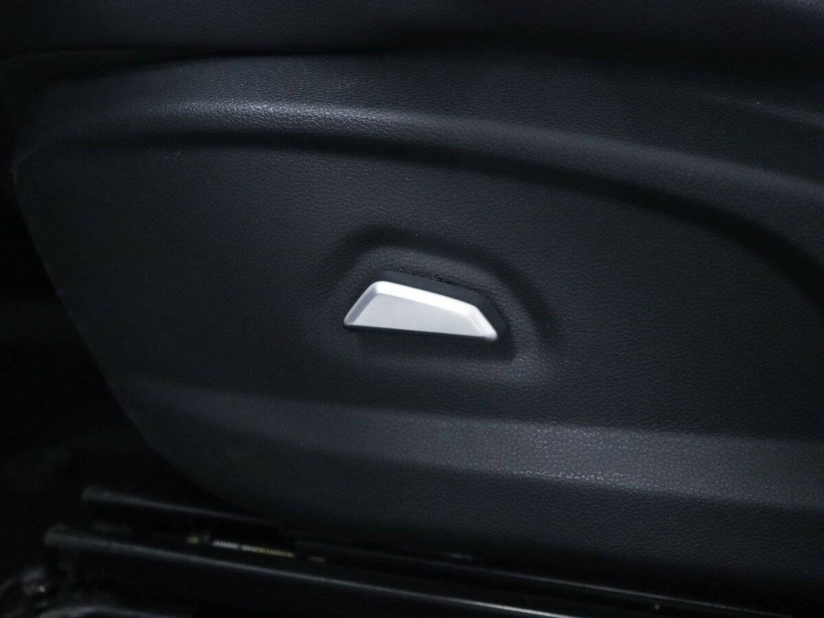 Москвич 3 2023 года с пробегом. Фото: #16