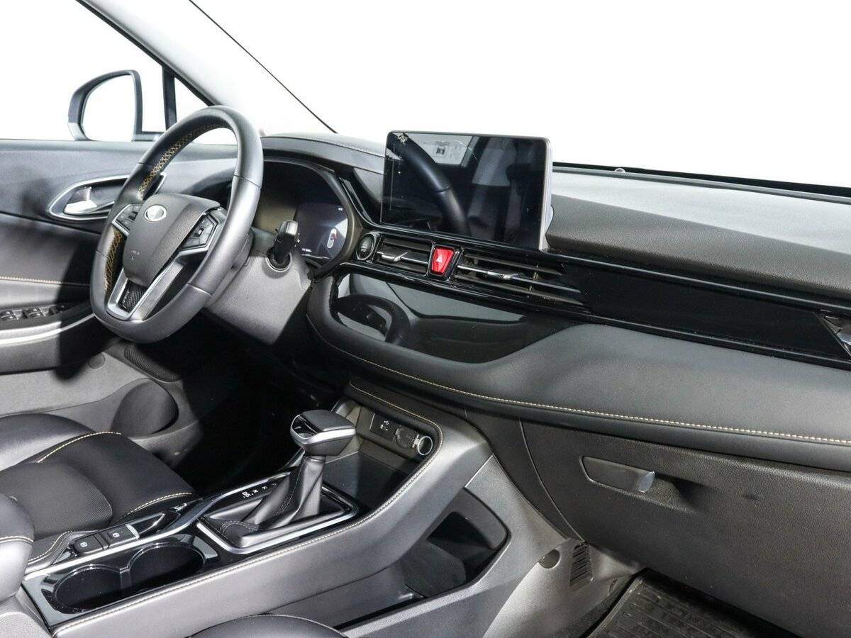 Москвич 3 2023 года с пробегом. Фото: #8