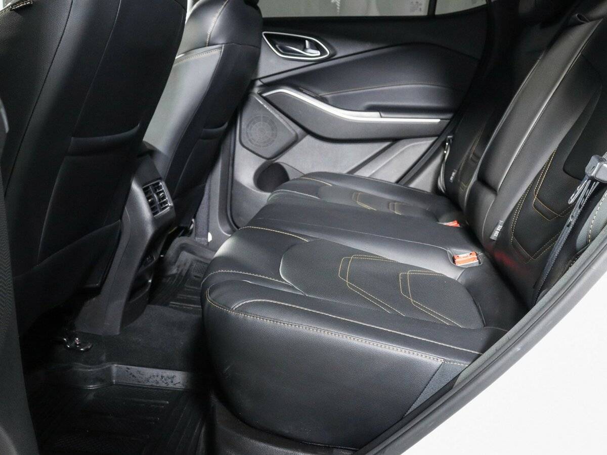 Москвич 3 2023 года с пробегом. Фото: #9