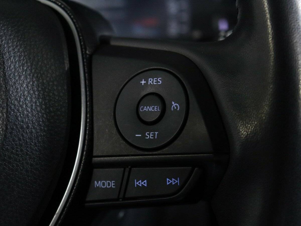 Toyota RAV4 2020 года с пробегом. Фото: #17