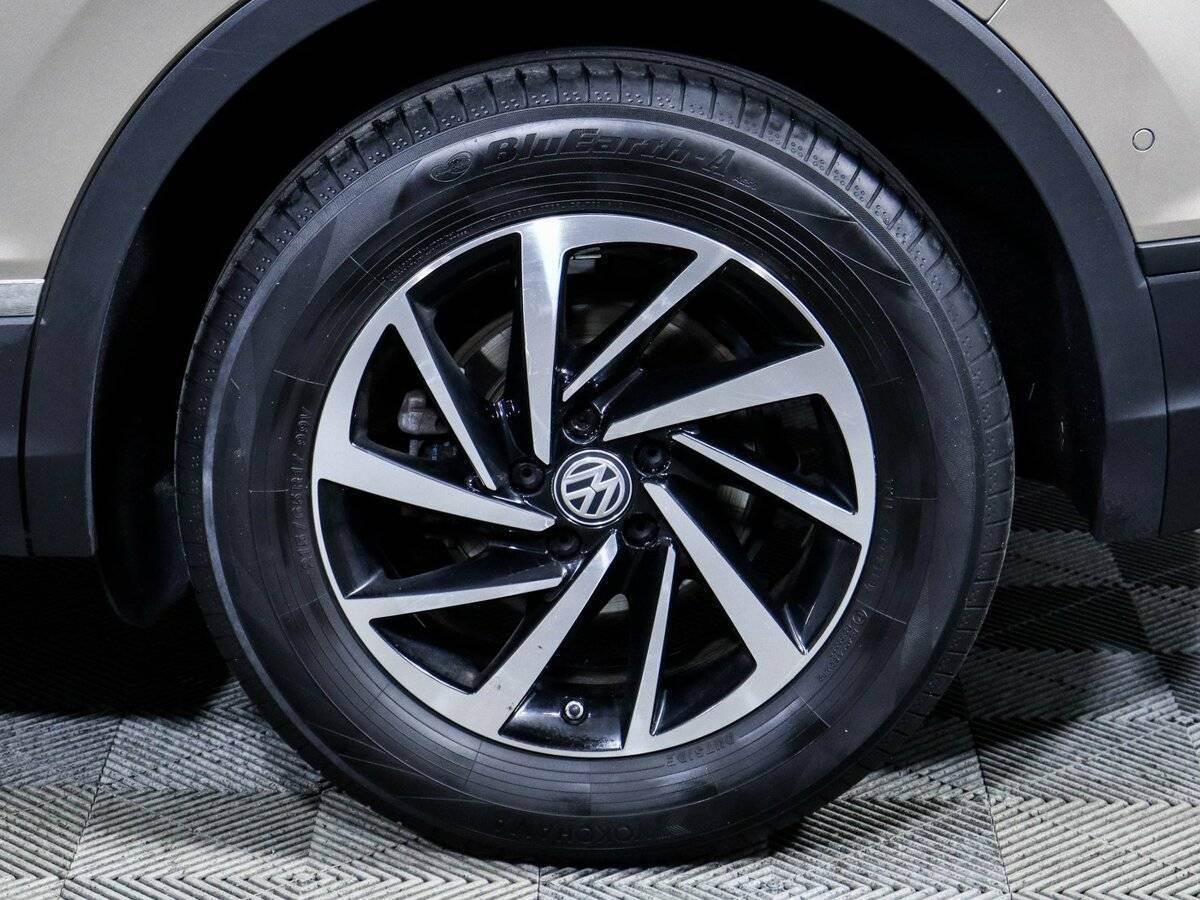 Volkswagen Tiguan 2018 года с пробегом. Фото: #11