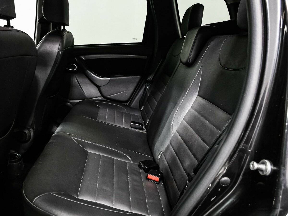 Б/У Рено Дастер 2017 года. Фото: #11